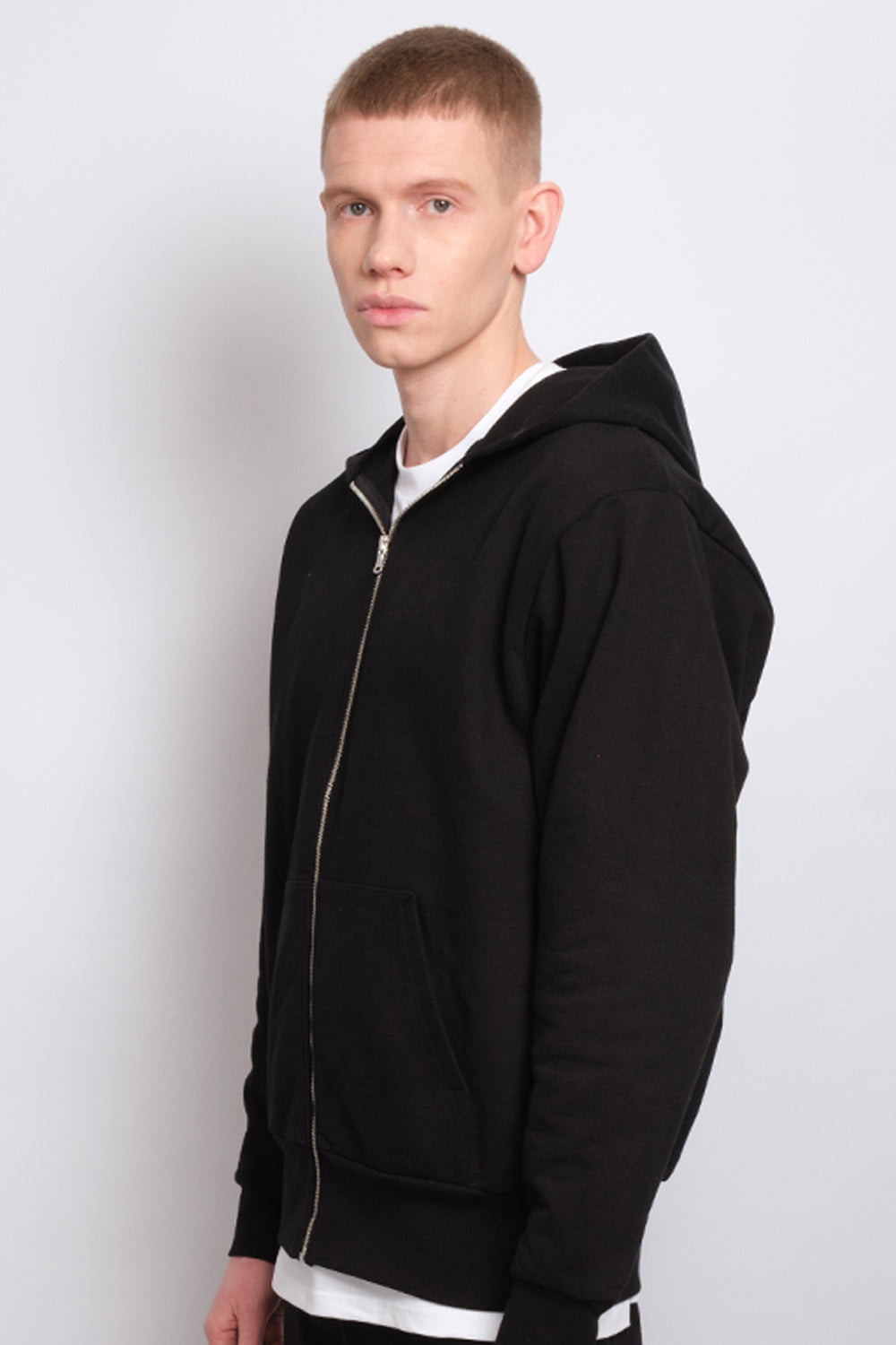 Zip Hoodie Black 1004 - SIMPLUSH