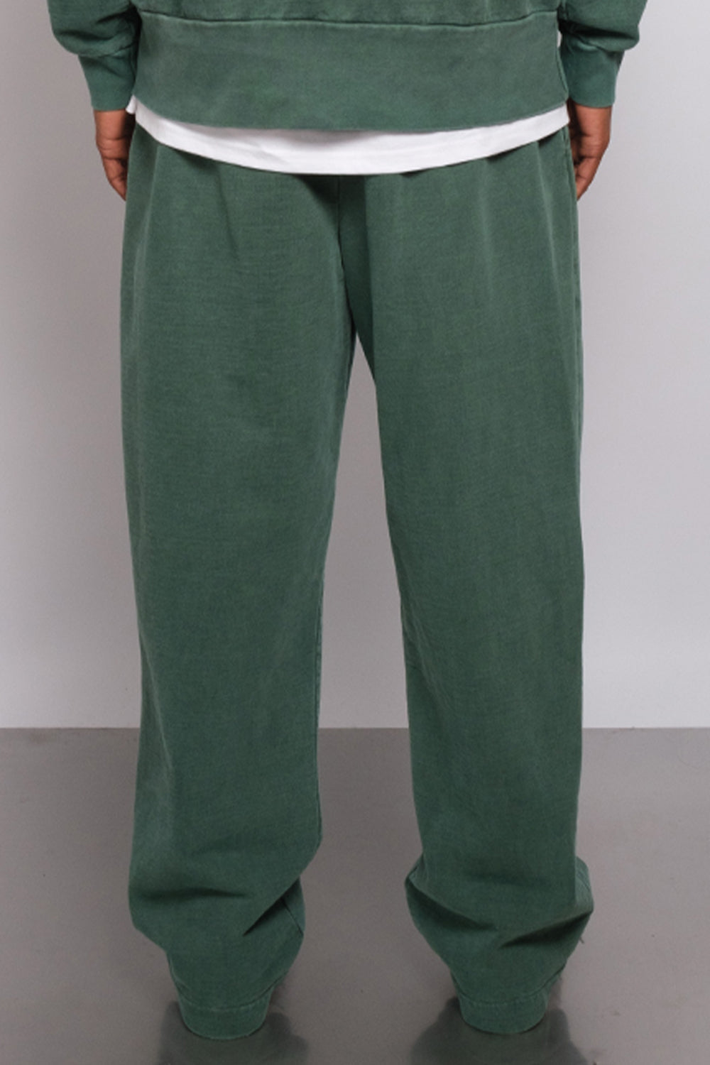 Washed Straight Leg Jogger Forest 1102 - SIMPLUSH